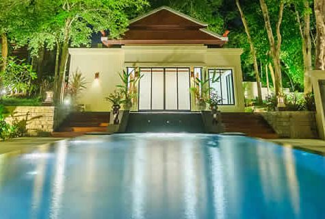 Naiharn Pool Villa